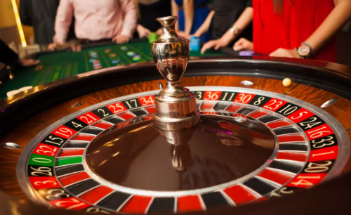 Myths and mistakes about roulette